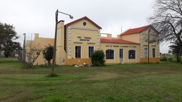 Colaborando con las instituciones