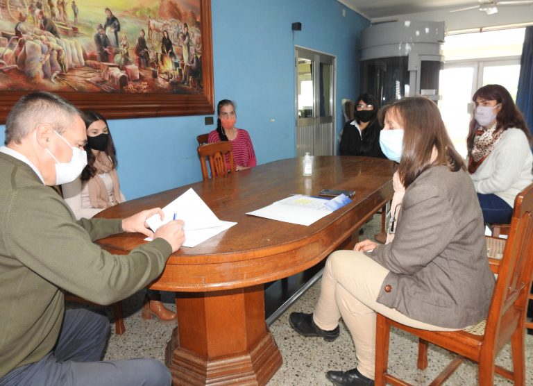 Firma de convenio para el fortalecimiento en la atención de la niñez