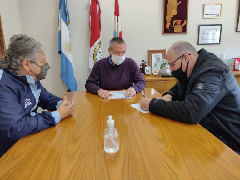 Aporte al voley de Libertad