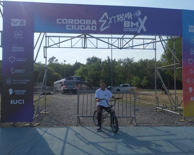 Apoyando a deportistas locales