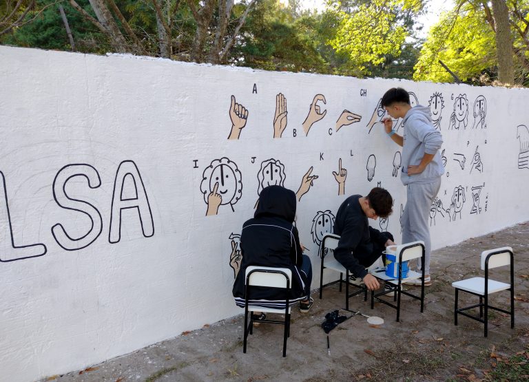 Colaborando en la concreción de proyectos educativos