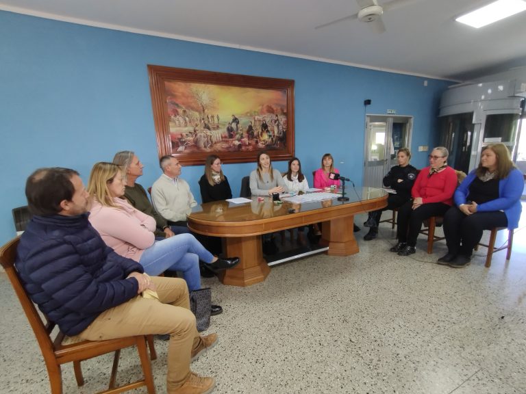 Firma del protocolo de acción ante violencia de género