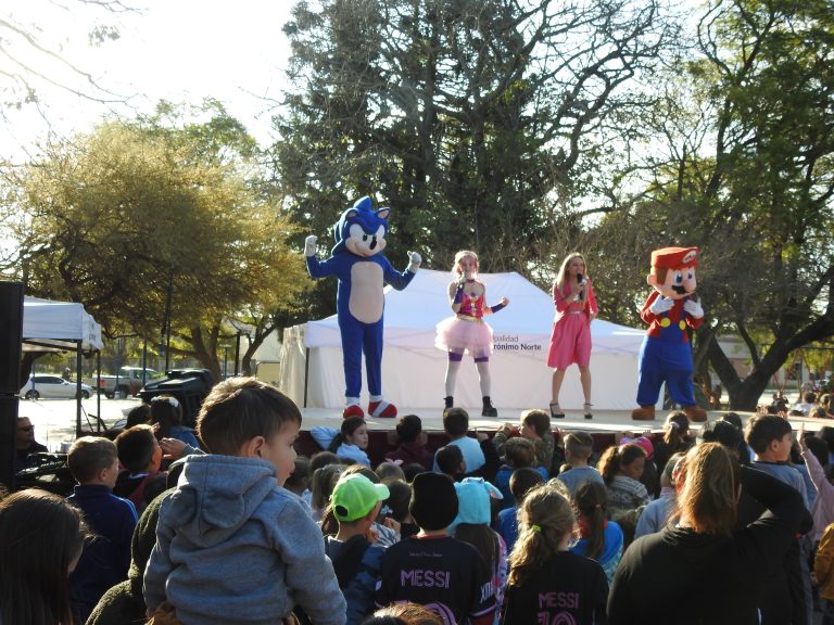 Celebramos el Mes de la Niñez en Plaza Libertad