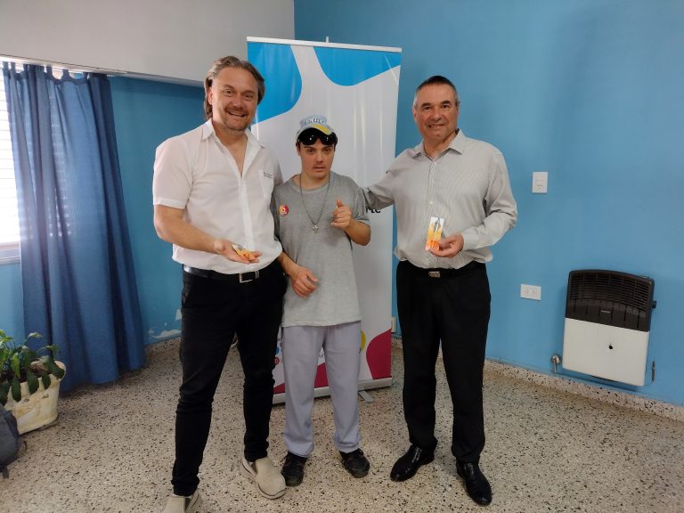 Felices 15 años ENREDES